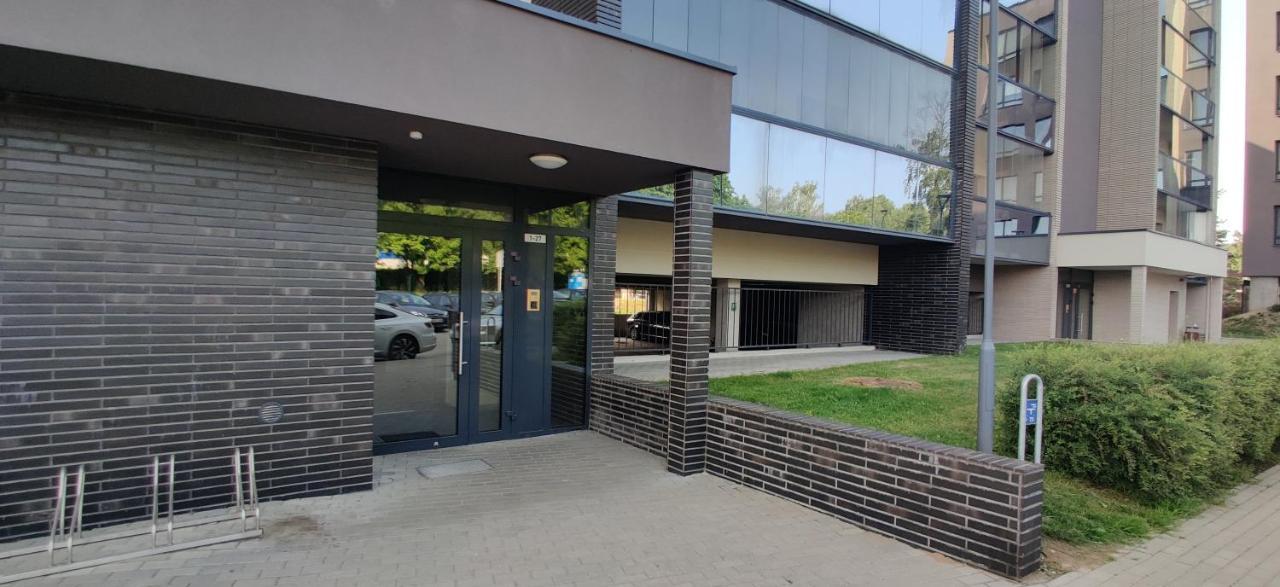 Erdvi Studija Spacious Studio Apartment Self Check In Вильнюс Экстерьер фото