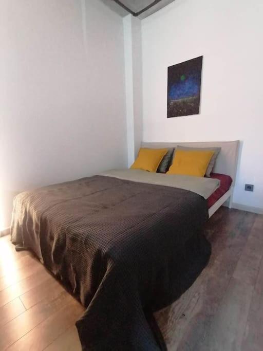 Erdvi Studija Spacious Studio Apartment Self Check In Вильнюс Экстерьер фото