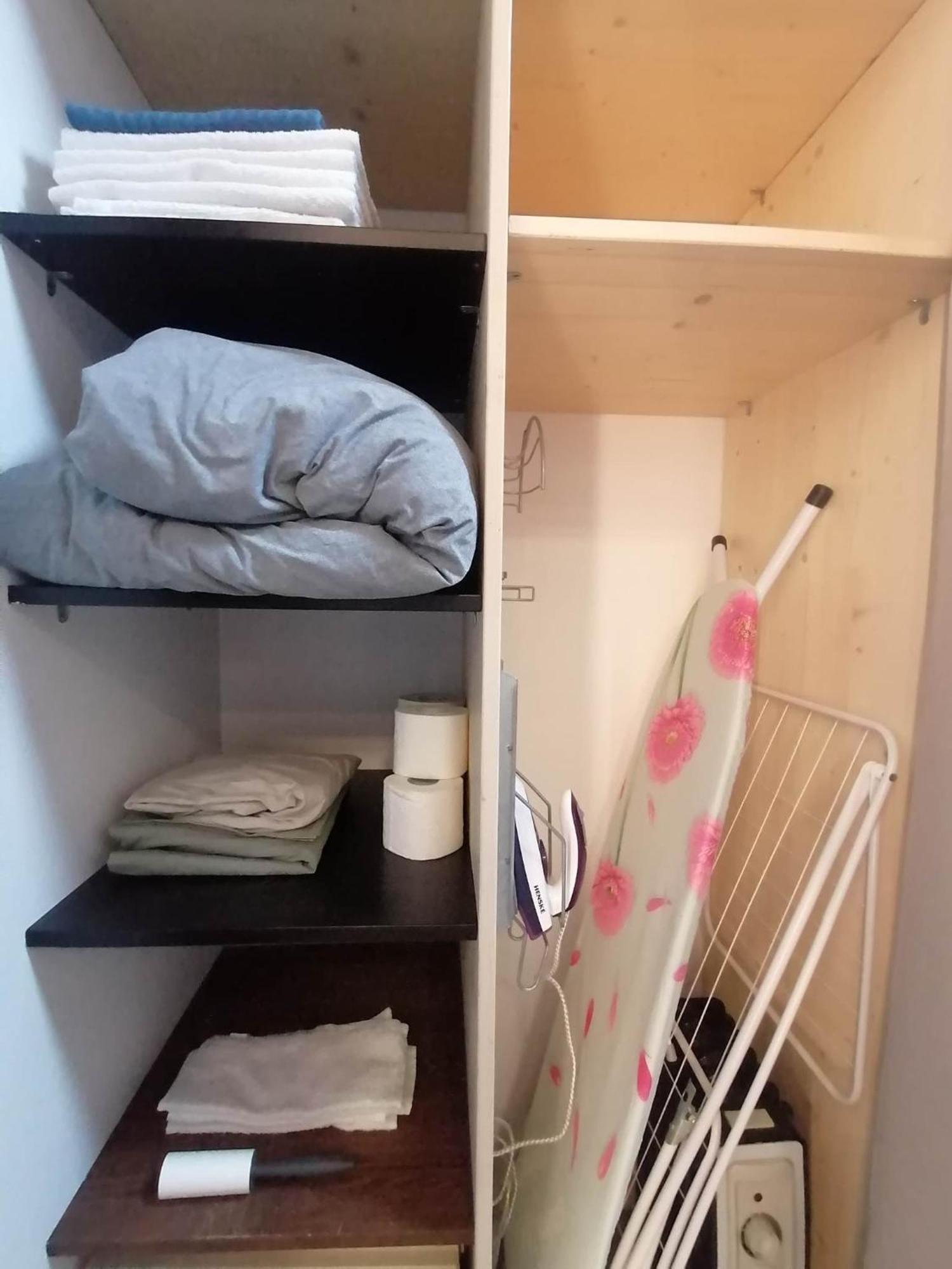 Erdvi Studija Spacious Studio Apartment Self Check In Вильнюс Экстерьер фото